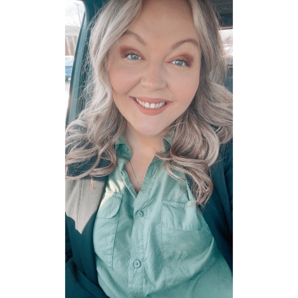 Meet your seller 💖👑😘🎀✨💜👸